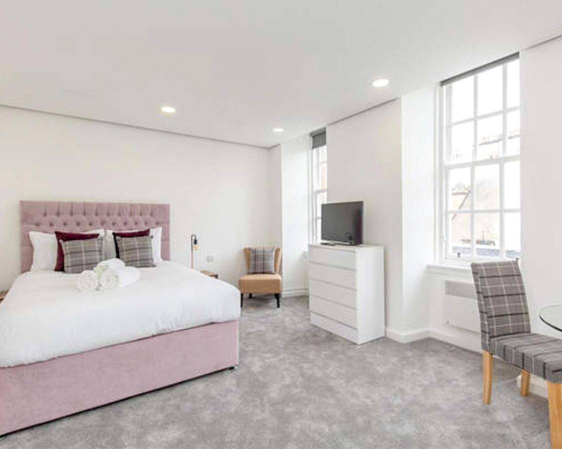 Lovely Studio In Unique Edinburgh Area, Old Town מראה חיצוני תמונה